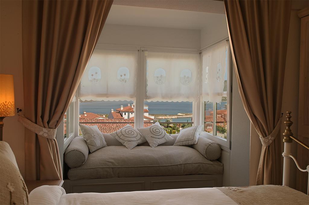Alacati Kapari Hotel - Special Category Exterior photo